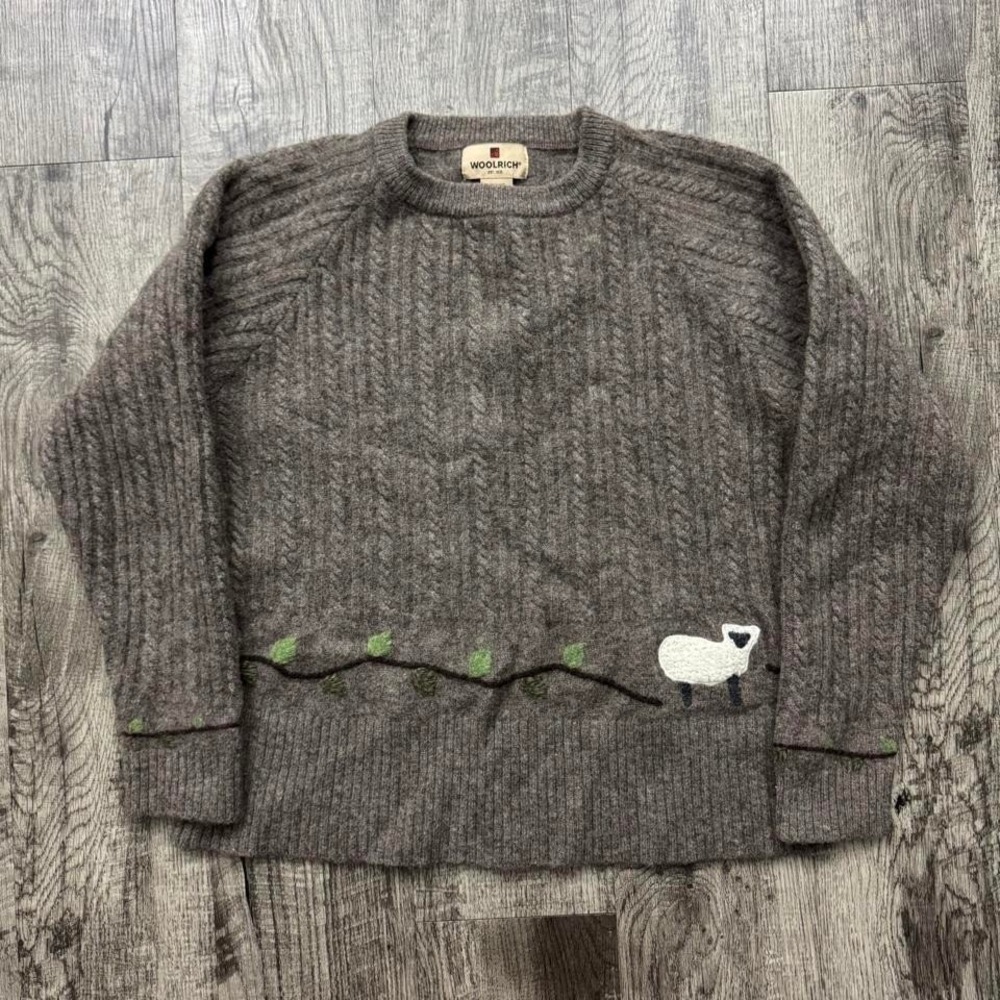 Woolrich Sheep Embroidered Cottagecore Lambswool Sweater M